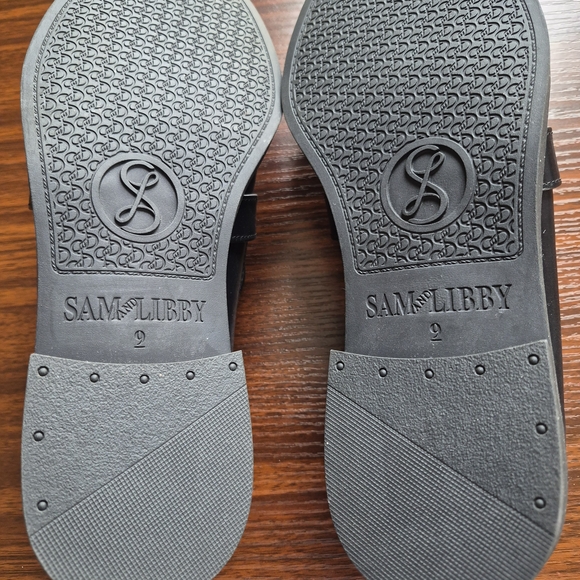 Sam & Libby Black Loafers with Gold Detail - Picture 9 of 9